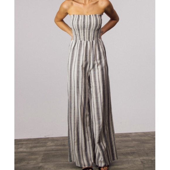 SALE! Striped Strapless Jumpsuit - Picture 3 of 5